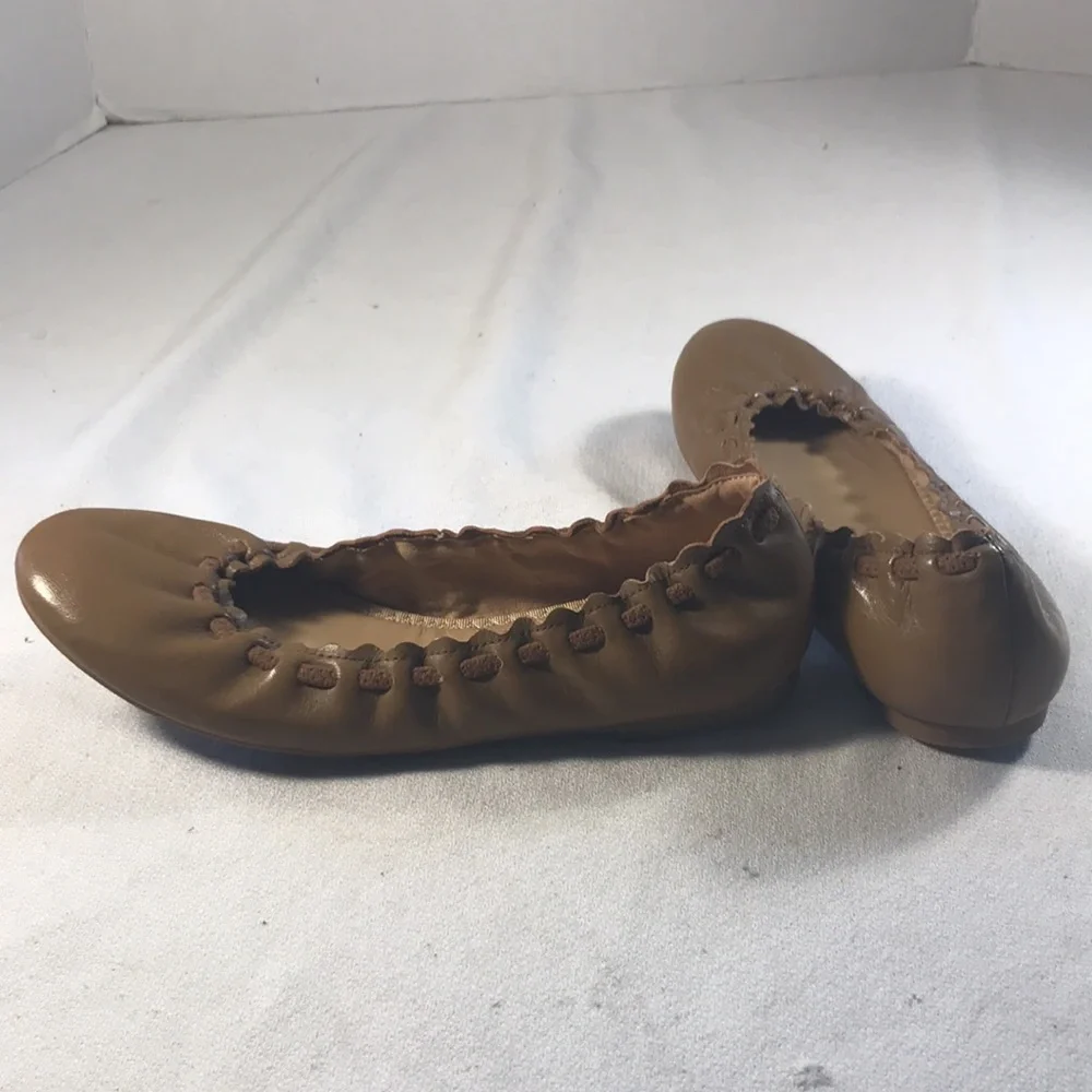 Gibson Latimer Women’sTan Scalloped Leather Slip On Ballet Flats Size 6